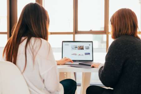 How to start an online designer fashion store today